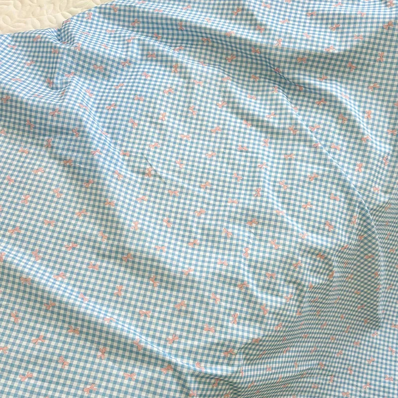 145x100cm Colorful Plaid Cotton Fabric Sweety Bowknot Print Fabric For Dress Shirts Pajamas Homewear Children's Clothing Pillow
145x100cm Colorful Plaid Cotton Fabric Sweety Bowknot Print Fabric For Dress Shirts Pajamas Homewear Children's Clothing Pillow