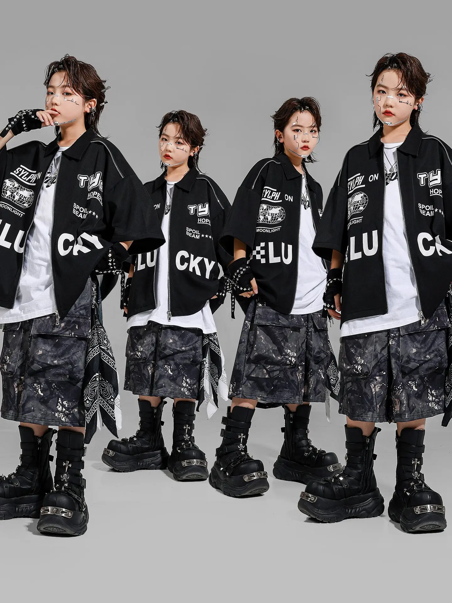 New Trendy Dance Suit Boys Hip-hop Clothes Street Dance Jazz Dance Costumes Shirt Shorts Suit Stage Outfit Catwalk Wear DQL11045
New Trendy Dance Suit Boys Hip-hop Clothes Street Dance Jazz Dance Costumes Shirt Shorts Suit Stage Outfit Catwalk Wear DQL11045