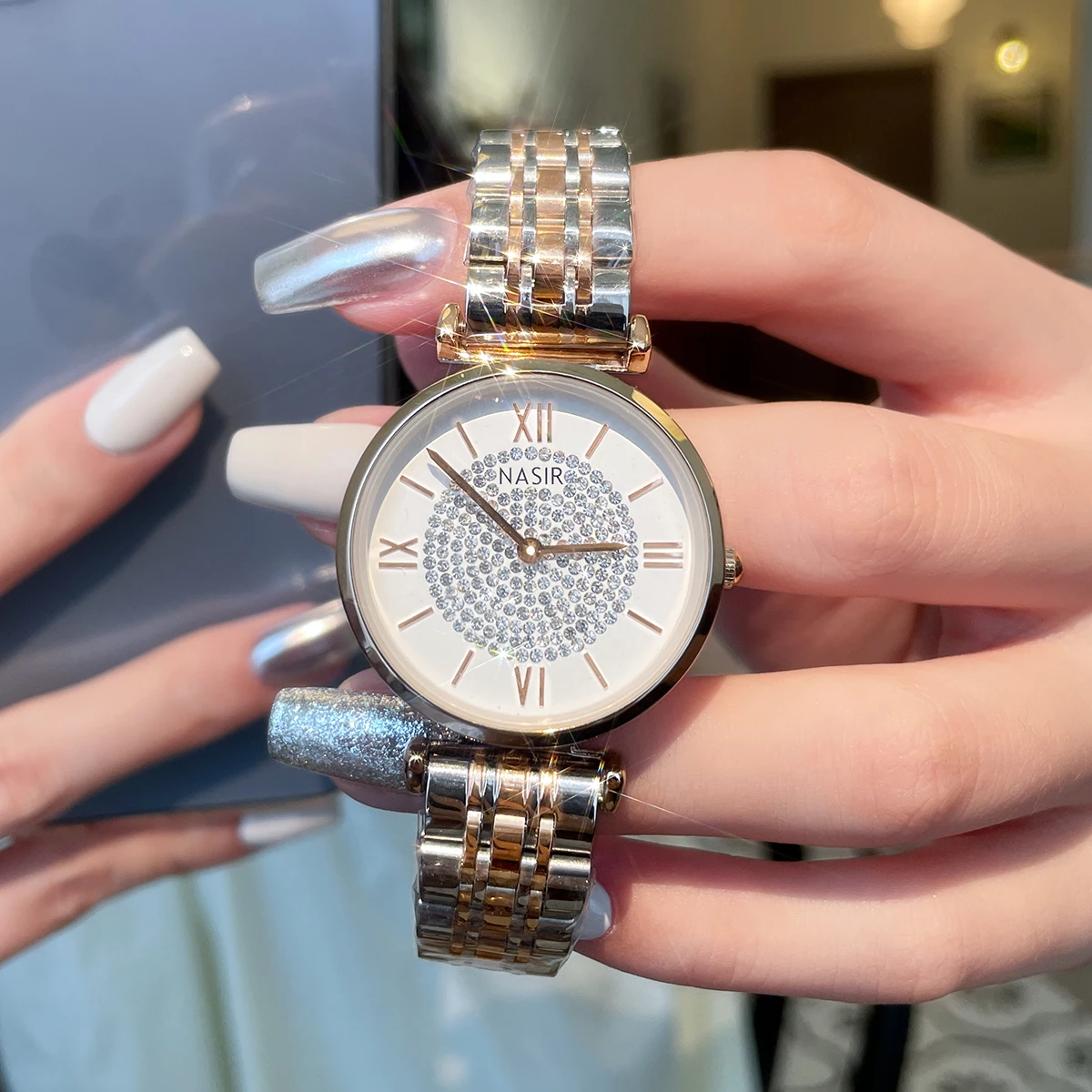 CILOA New Women's Light Luxury Fashion Quartz Watch - Gold-Trimmed, Waterproof
CILOA New Women's Light Luxury Fashion Quartz Watch - Gold-Trimmed, Waterproof