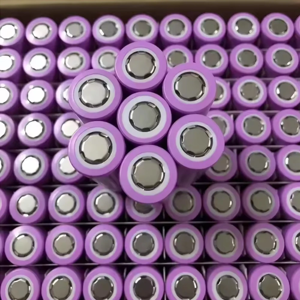 2023 New 35E 18650 3500mAh High Power Discharge RechargeableBattery with 20A High Current
2023 New 35E 18650 3500mAh High Power Discharge RechargeableBattery with 20A High Current