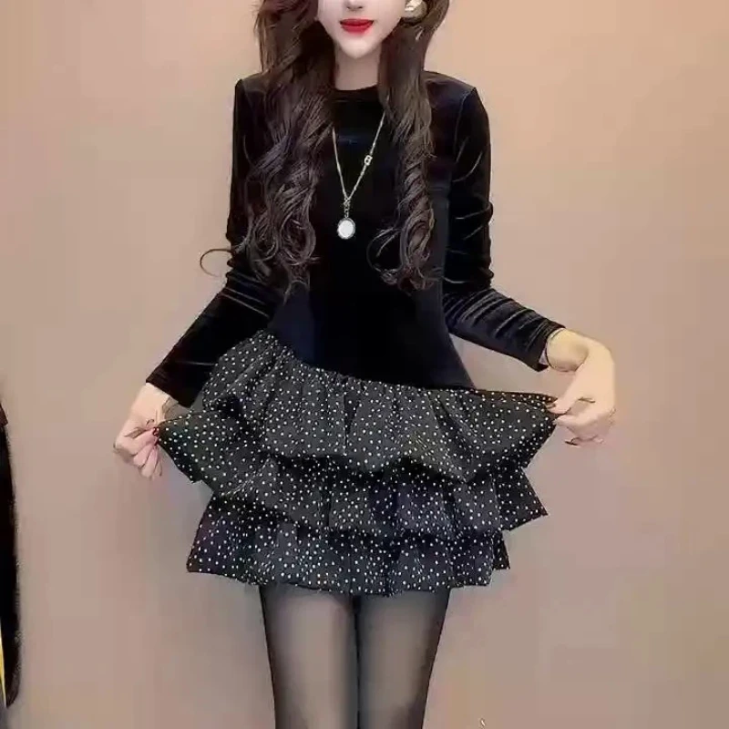 Elegant Women's Polka Dot Tiered Mini Dress With Ruffled Skirt Sweet Style Casual Spring Autumn Wear
Elegant Women's Polka Dot Tiered Mini Dress With Ruffled Skirt Sweet Style Casual Spring Autumn Wear