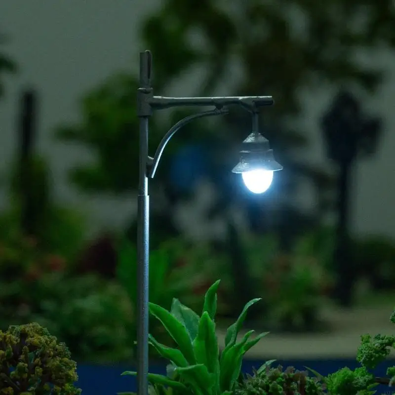 Layout Lamppost Model LED Lamp Railway Train Light Table War Game
Layout Lamppost Model LED Lamp Railway Train Light Table War Game