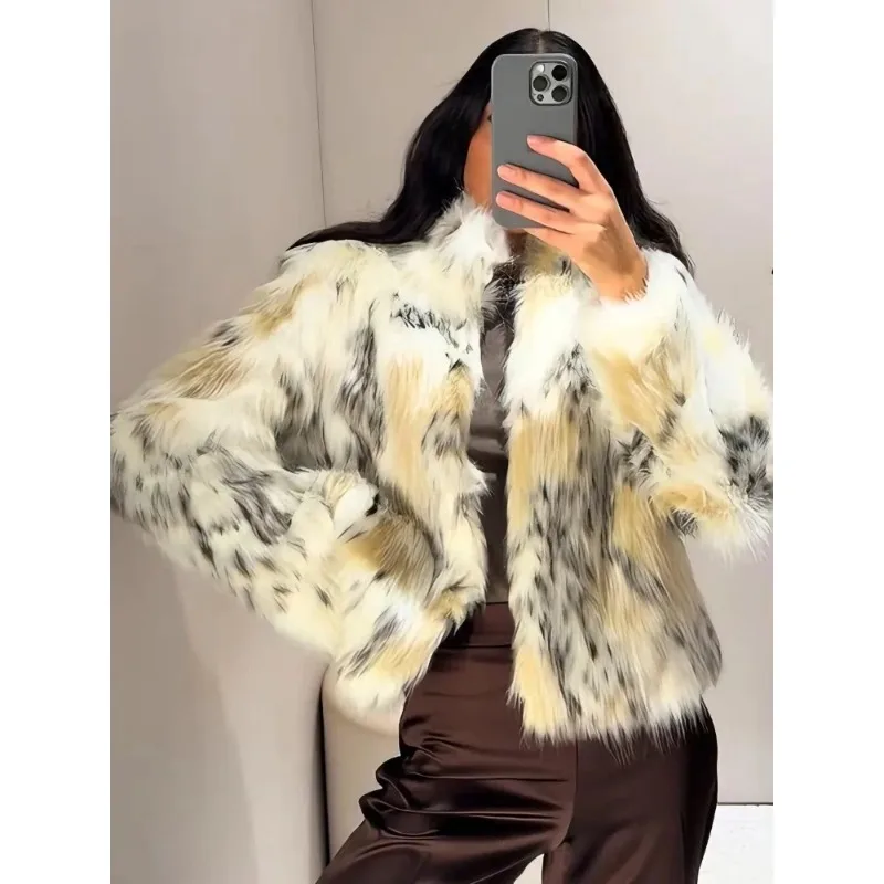 Autumn and winter fashion casual leopard print artificial fur women's coat
Autumn and winter fashion casual leopard print artificial fur women's coat