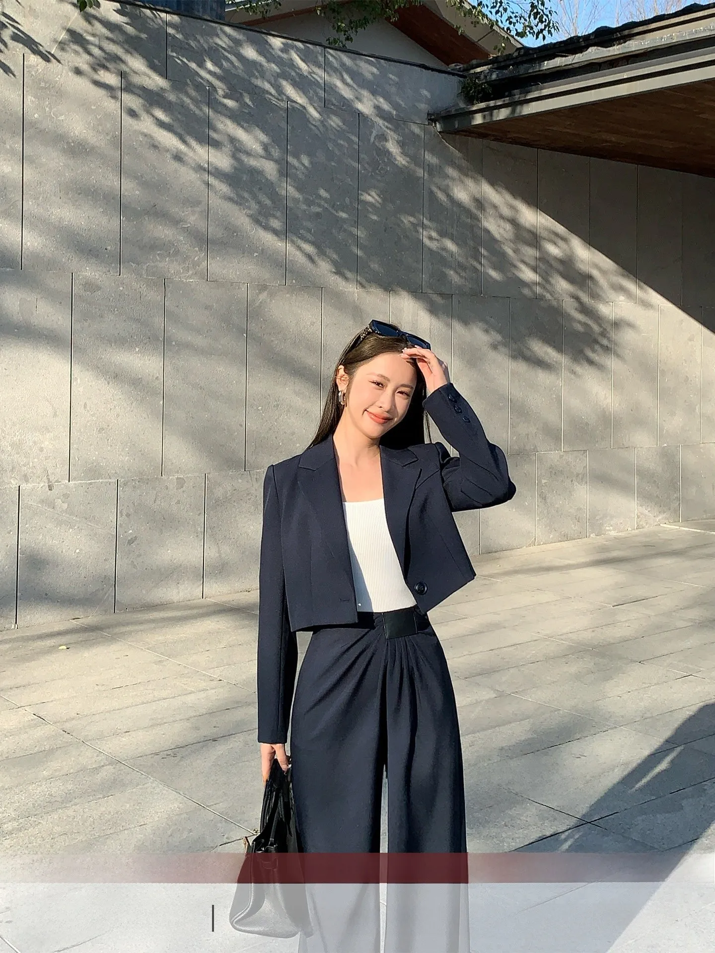Modern Style Women's Suit Set Short Length High Waist Pants Long Sleeve Polyester Fiber Spring Season Fashionable Two-Piece Set
Modern Style Women's Suit Set Short Length High Waist Pants Long Sleeve Polyester Fiber Spring Season Fashionable Two-Piece Set