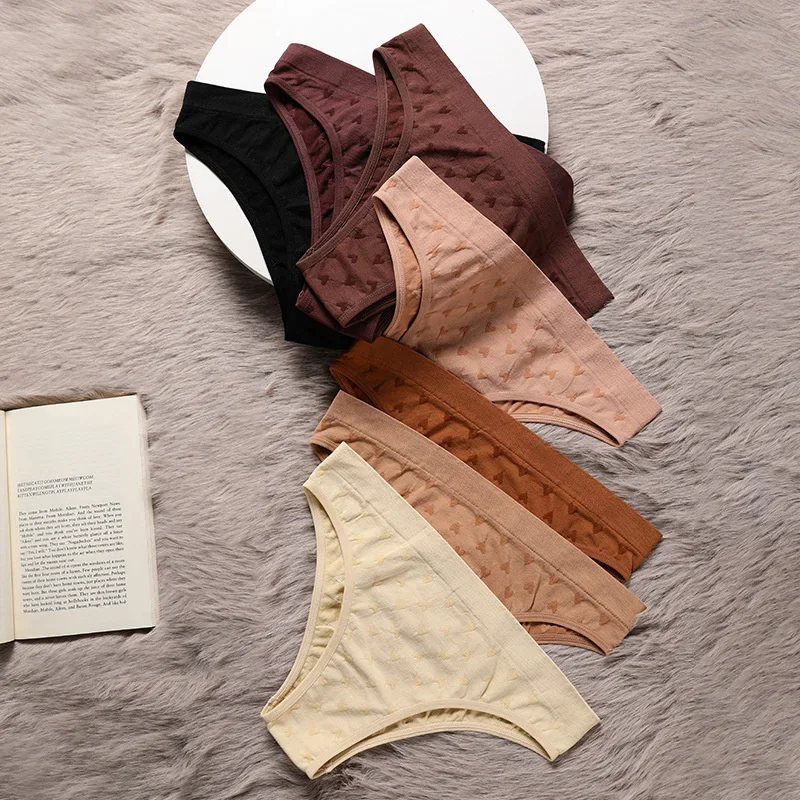 2024 New Sports Cotton Traceless Sexy Women's Underwear Love Heart Print Low Waist Fast Drying Fitness Panties Seamless Briefs
2024 New Sports Cotton Traceless Sexy Women's Underwear Love Heart Print Low Waist Fast Drying Fitness Panties Seamless Briefs