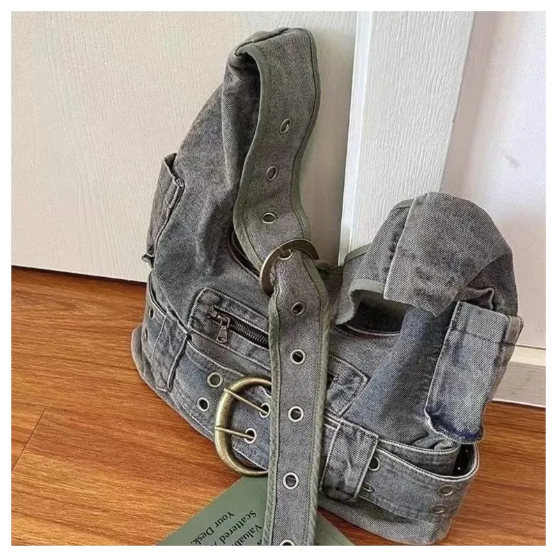 JIAERDI Retro Denim Messenger Bag Women Hot Girl Rivet Large Capacity Casual Crossbody Bags Female Y2k Grunge Handbag 2025 New
JIAERDI Retro Denim Messenger Bag Women Hot Girl Rivet Large Capacity Casual Crossbody Bags Female Y2k Grunge Handbag 2025 New