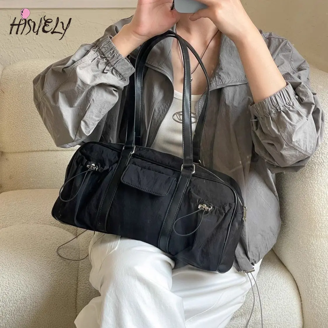 women Nylon Underarm Bag female Large Capaci Versatile Sports Pillow Single shoulder Bag 2025 Trendy Spring Summer New Handbag
women Nylon Underarm Bag female Large Capaci Versatile Sports Pillow Single shoulder Bag 2025 Trendy Spring Summer New Handbag