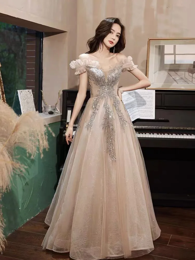 Luxurious Light Khaki Evening Dresses Ruffle A-Line Female Bling Sequins Mesh Exquisite Floral Banquet Party Gown Robe De Soiree
Luxurious Light Khaki Evening Dresses Ruffle A-Line Female Bling Sequins Mesh Exquisite Floral Banquet Party Gown Robe De Soiree