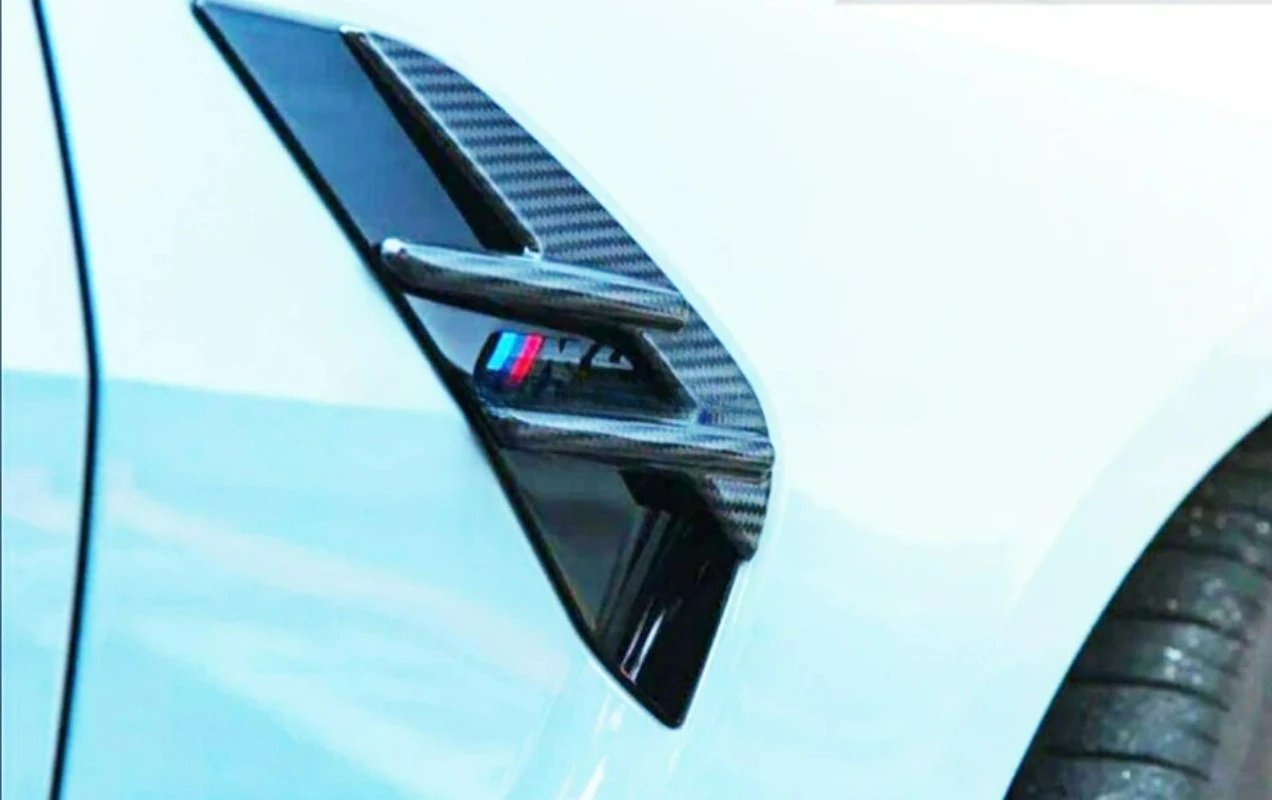 Глянцевое прозрачное покрытие FORBMW G80 M3/G82 M4, украшение вентиляционного отверстия переднего крыла, углеродное волокно 2022.
Глянцевое прозрачное покрытие FORBMW G80 M3/G82 M4, украшение вентиляционного отверстия переднего крыла, углеродное волокно 2022.