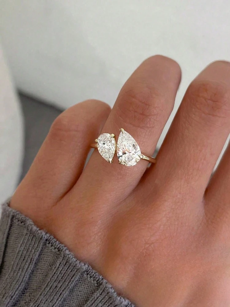 KNB 925 Sterling Silver Luxury Moissanite Diamond Sparkling Water Drop Rings For Women Gift Wedding Engagement Fine Jewelry
KNB 925 Sterling Silver Luxury Moissanite Diamond Sparkling Water Drop Rings For Women Gift Wedding Engagement Fine Jewelry