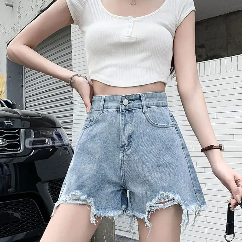 Summer Thin A-Line Denim Shorts Women's plus Size Loose Wide Leg Pants High Waist Break Hole Faux Wrap Skirt Hot Sale
Summer Thin A-Line Denim Shorts Women's plus Size Loose Wide Leg Pants High Waist Break Hole Faux Wrap Skirt Hot Sale