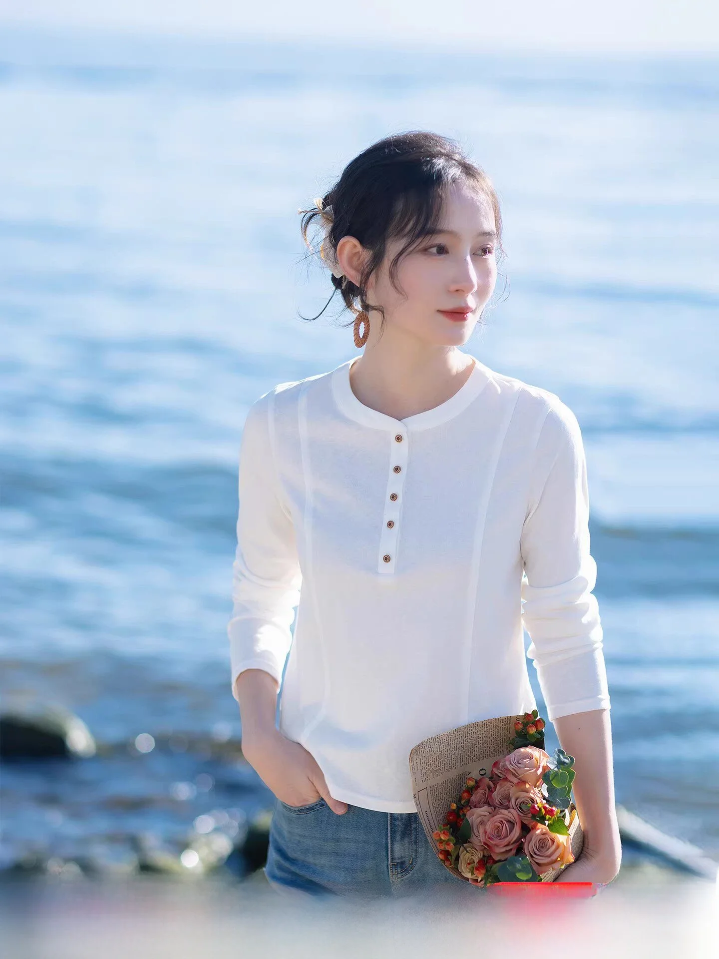 Red White Cotton Long Sleeve Women's T-shirt Slim Fit Design Spring New Style Casual Fashion Top Breathable Sweat Absorbent
Red White Cotton Long Sleeve Women's T-shirt Slim Fit Design Spring New Style Casual Fashion Top Breathable Sweat Absorbent