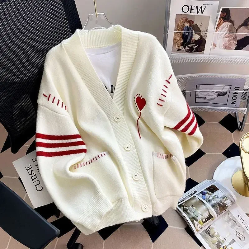 2025 New High-end Japanese Knitted Cardigan Women's Spring and Autumn Loose Top, Casual and Fashionable Women's Clothing
2025 New High-end Japanese Knitted Cardigan Women's Spring and Autumn Loose Top, Casual and Fashionable Women's Clothing