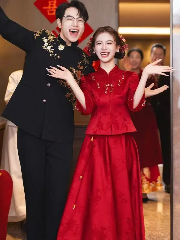 New Chinese Style XiuHuo Wedding Dress 2026 New Model High End Marriage Ceremony Dress Small Size Bridal Gown for Women
New Chinese Style XiuHuo Wedding Dress 2026 New Model High End Marriage Ceremony Dress Small Size Bridal Gown for Women