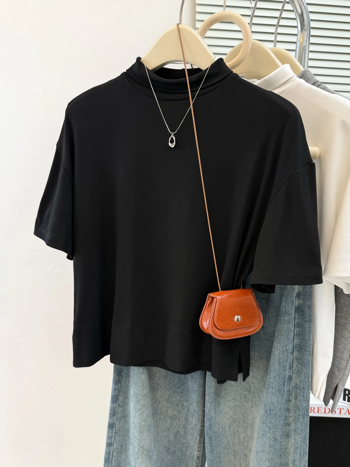 Summer 2026 Women's Loose Fit Short Sleeve T-Shirt Half High Collar Korean Style Five Quarter Sleeve Top Asymmetrical Commute...
Summer 2026 Women's Loose Fit Short Sleeve T-Shirt Half High Collar Korean Style Five Quarter Sleeve Top Asymmetrical Commute...