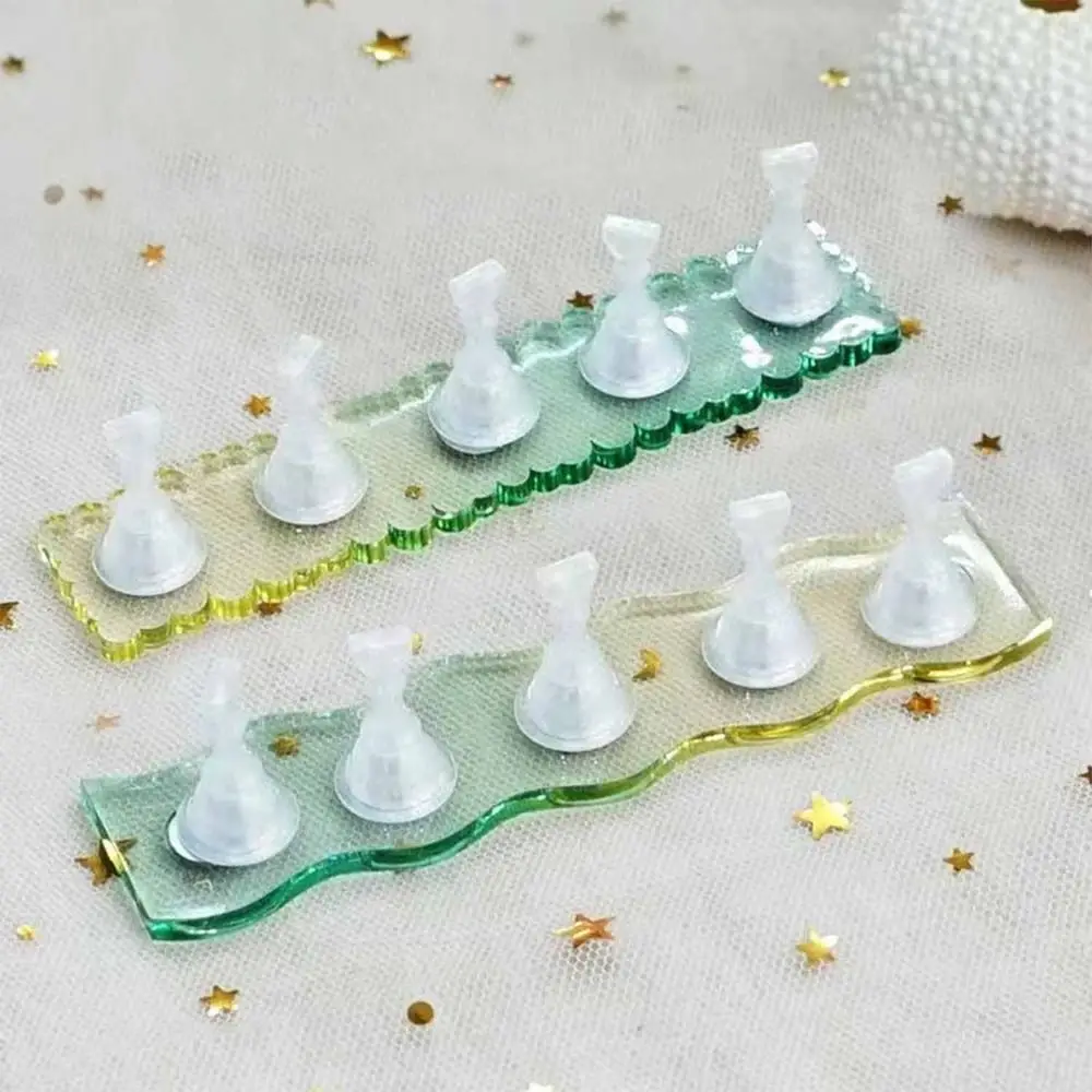 3Sets Gradient Magnetic Nail Holder Sequins Shiny Transparent Nail Tip Practice Stand Acrylic Base Reusable Nail Showing Shelves
3Sets Gradient Magnetic Nail Holder Sequins Shiny Transparent Nail Tip Practice Stand Acrylic Base Reusable Nail Showing Shelves