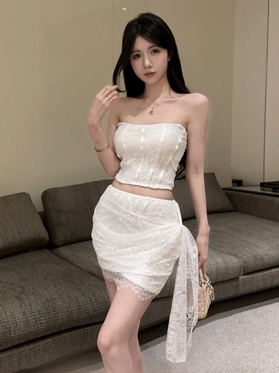 Lace Crop Top And High Waist Short Skirt Set Women's Summer Slimming Design Sexy Pure Desire Spicy Two Piece Set Fashionable ...
Lace Crop Top And High Waist Short Skirt Set Women's Summer Slimming Design Sexy Pure Desire Spicy Two Piece Set Fashionable ...