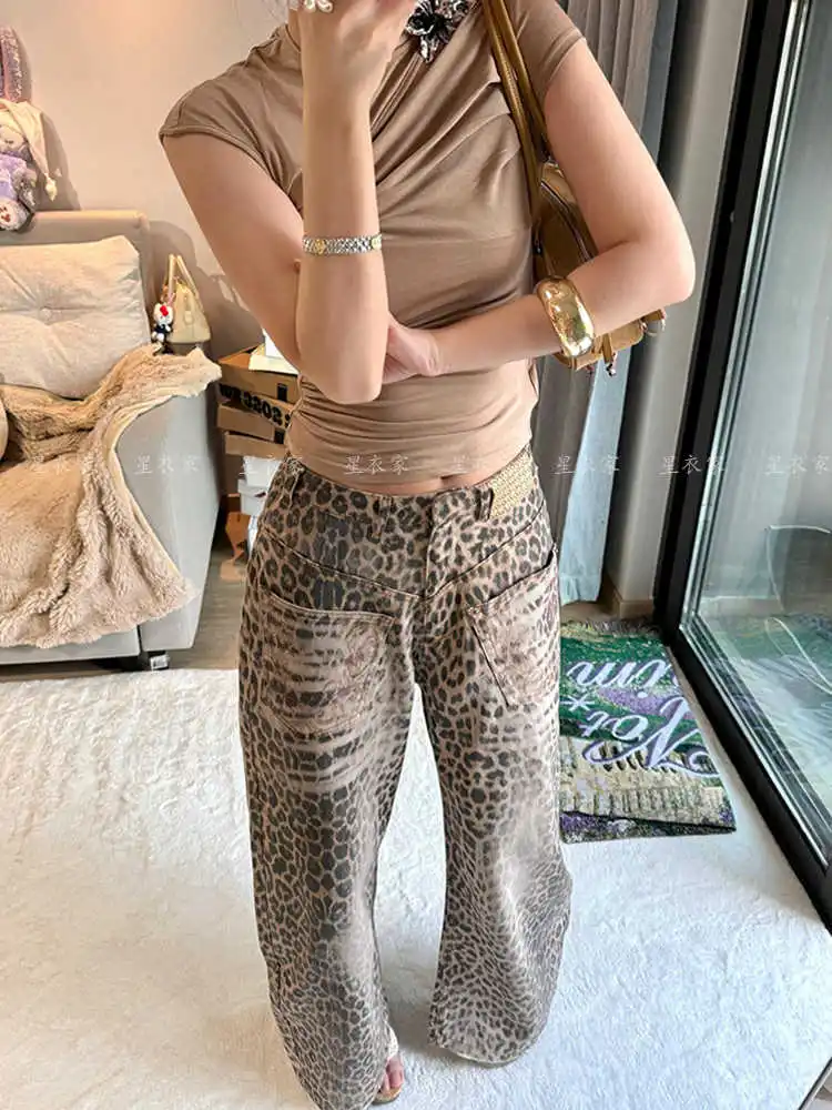 Women's Y2k Baggy Leopard Jeans Harajuku Vintage Ripped Denim Trousers Japanese 2000s Style Hip Hop Grunge Jeans Pants Clothes
Women's Y2k Baggy Leopard Jeans Harajuku Vintage Ripped Denim Trousers Japanese 2000s Style Hip Hop Grunge Jeans Pants Clothes