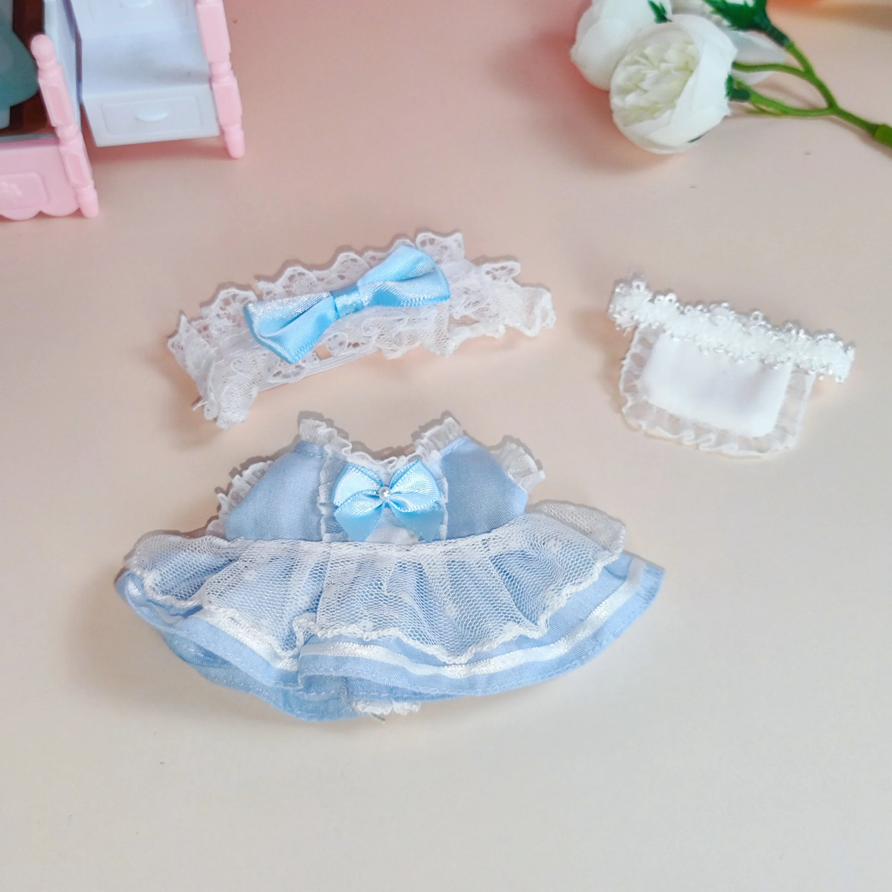 Clothes for Labubu Doll Keychain - Complete Maid Uniform Set with Signature Vinyl Face
Clothes for Labubu Doll Keychain - Complete Maid Uniform Set with Signature Vinyl Face