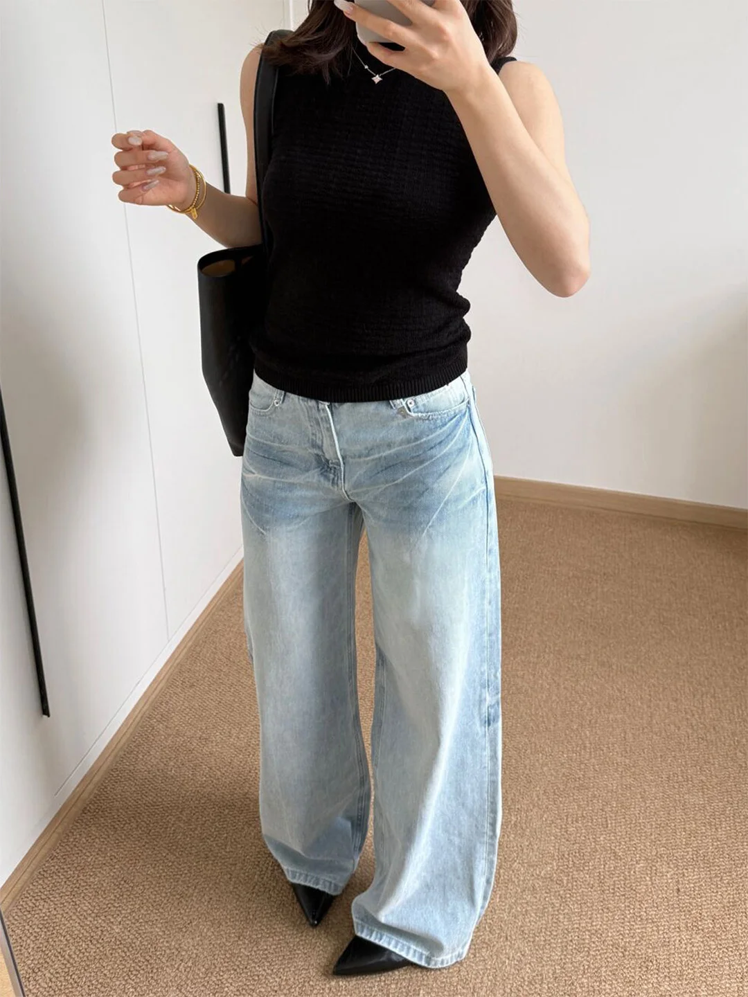 American Style Summer New Women's Wide Leg Jeans Loose Floor Length Slim High Street Lazy Style Blue Denim Trousers
American Style Summer New Women's Wide Leg Jeans Loose Floor Length Slim High Street Lazy Style Blue Denim Trousers