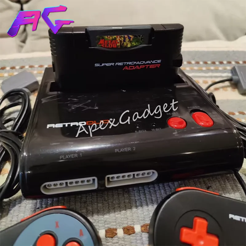 SFC NES dual card host SFC part has been modified to RGB output with SFC dual handles with AV cable and power adapter
SFC NES dual card host SFC part has been modified to RGB output with SFC dual handles with AV cable and power adapter