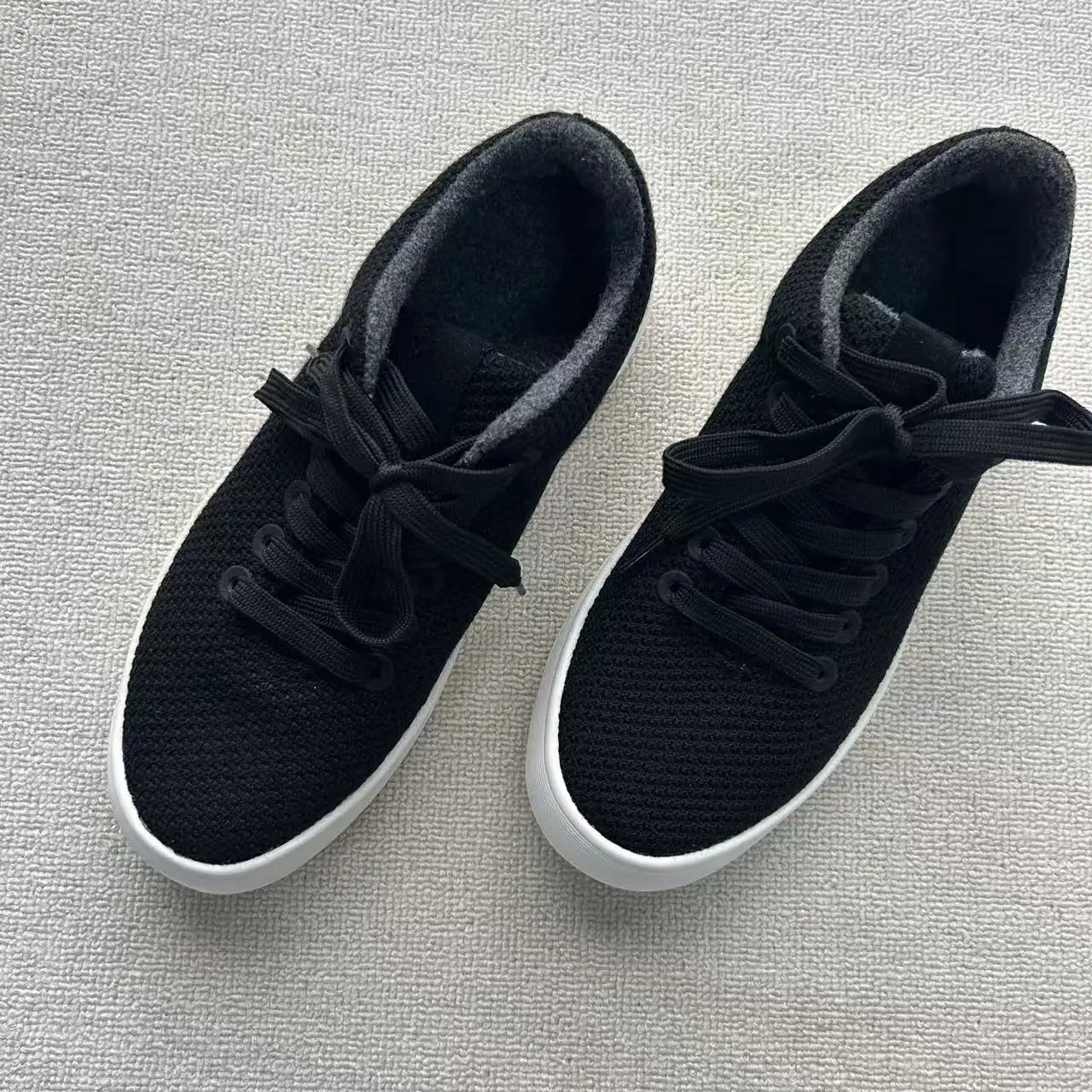 Fashionable Comfortable Breathable Outdoor Unisex Hiking Sports Shoes Lightweight Thick Bottom Casual Sneakers Trendy Slip-On
Fashionable Comfortable Breathable Outdoor Unisex Hiking Sports Shoes Lightweight Thick Bottom Casual Sneakers Trendy Slip-On
