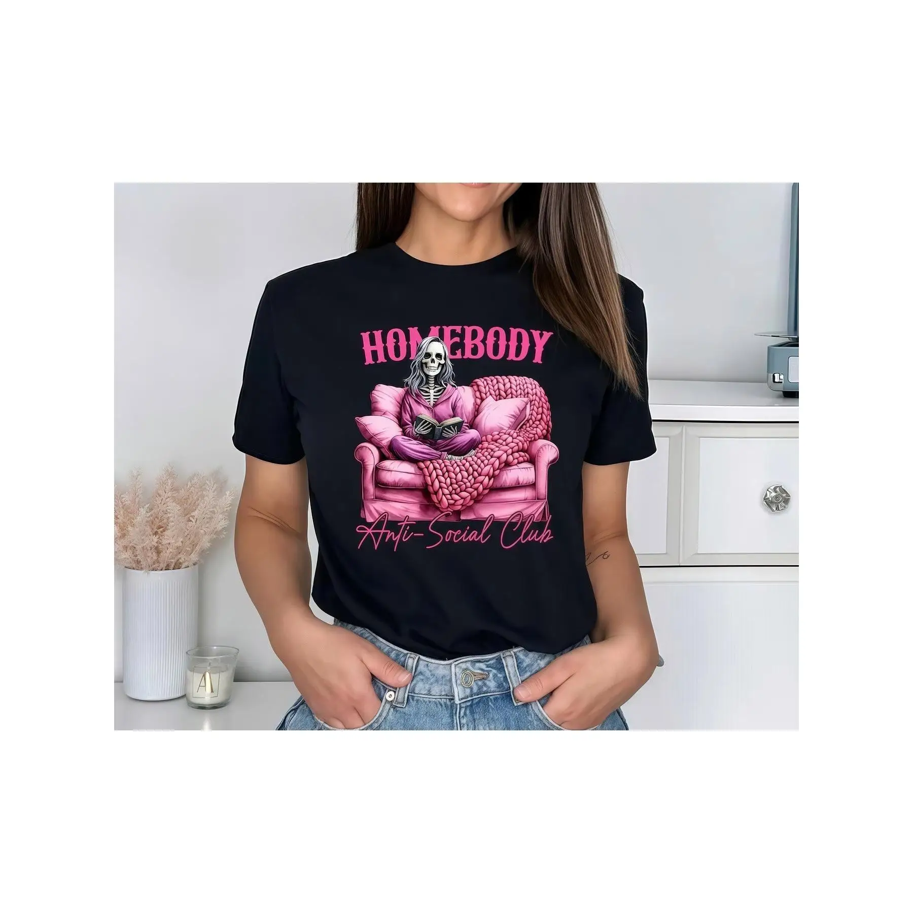 Women's Cozy Homebody Graphic Tee, "Homebody Happy Soul Club" Skeleton - on - Sofa Print, Casual Loungewear Top
Women's Cozy Homebody Graphic Tee, "Homebody Happy Soul Club" Skeleton - on - Sofa Print, Casual Loungewear Top