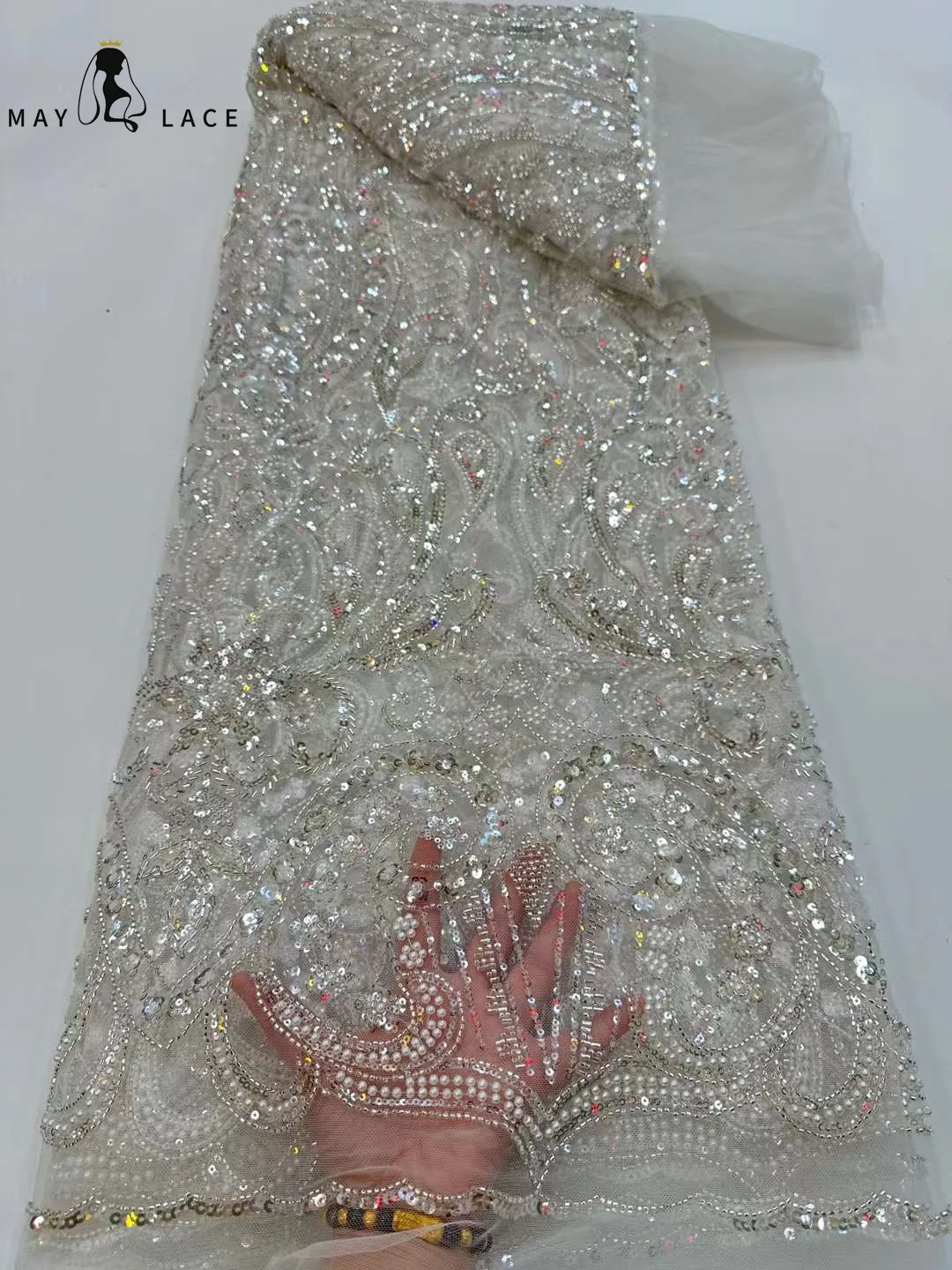 African Sequins Beaded Lace Fabric for Women, Embroidery French Mesh, Nigerian Lace Dress, White, High Quality
African Sequins Beaded Lace Fabric for Women, Embroidery French Mesh, Nigerian Lace Dress, White, High Quality