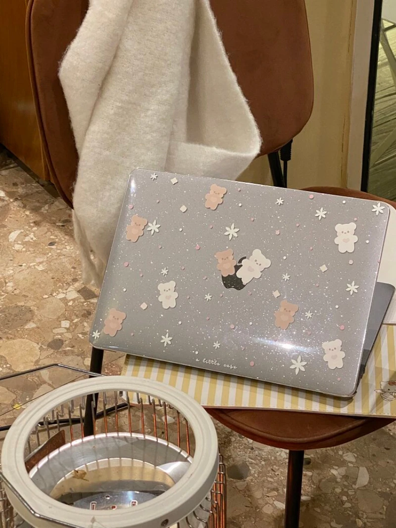Snowflake Bear Glitter Laptop Case For Macbook Neo New Air Pro 13 14 15 16 M1 M2 M3 M4 M5 Chip For MacBook Hard Protective Cover
Snowflake Bear Glitter Laptop Case For Macbook Neo New Air Pro 13 14 15 16 M1 M2 M3 M4 M5 Chip For MacBook Hard Protective Cover