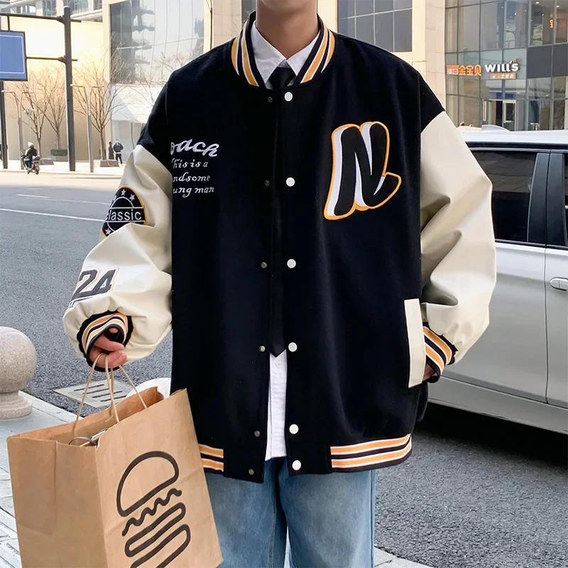 Autumn New Baseball Bomber Jacket Men Loose Unisex Jackets College Coats Fleece Jacket Baseball Uniform Trendy Male Streetwear
Autumn New Baseball Bomber Jacket Men Loose Unisex Jackets College Coats Fleece Jacket Baseball Uniform Trendy Male Streetwear