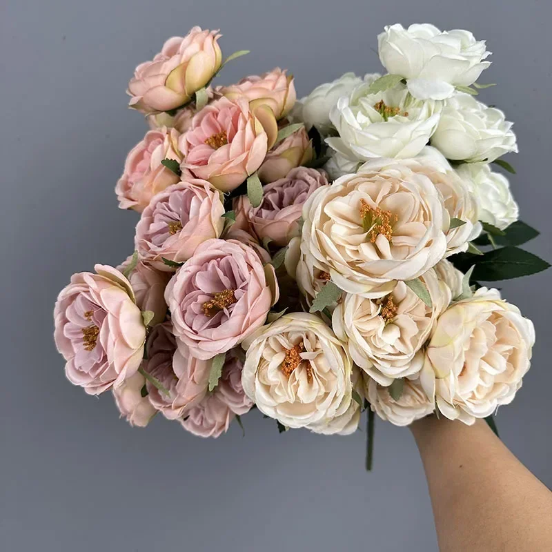 Simulation Flowers Silk Austin Roses Bouquet Shopping Mall Decoration Artificial 12 Head Rose Bouquets Fake Flower Plant
Simulation Flowers Silk Austin Roses Bouquet Shopping Mall Decoration Artificial 12 Head Rose Bouquets Fake Flower Plant
