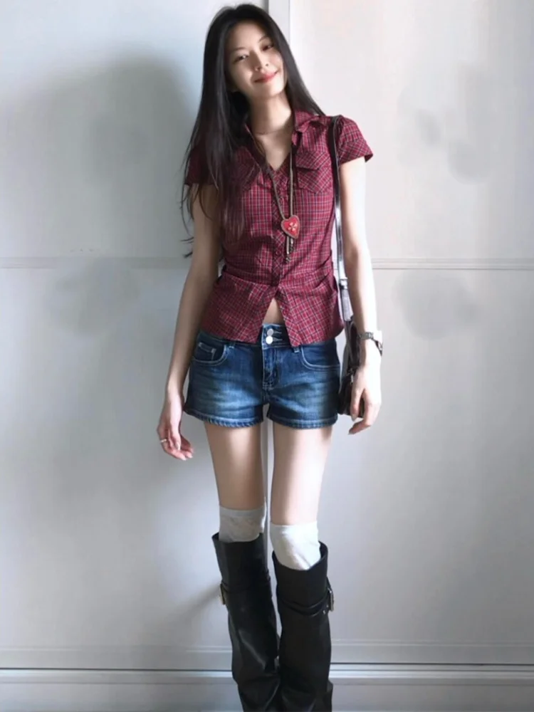 Retro Washed Blue Denim Short Shorts Women's Summer High Street Spicy Girl Slim Straight Fit Low Waist Hot Pants
Retro Washed Blue Denim Short Shorts Women's Summer High Street Spicy Girl Slim Straight Fit Low Waist Hot Pants