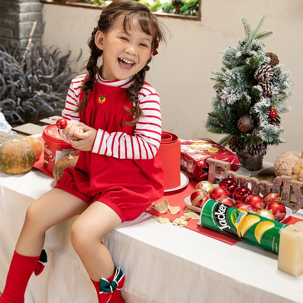 Baby Girl Christmas Outfit Kids Red Striped Long Sleeve +Green suspender pants 2 Piece Set Boys clothes
Baby Girl Christmas Outfit Kids Red Striped Long Sleeve +Green suspender pants 2 Piece Set Boys clothes