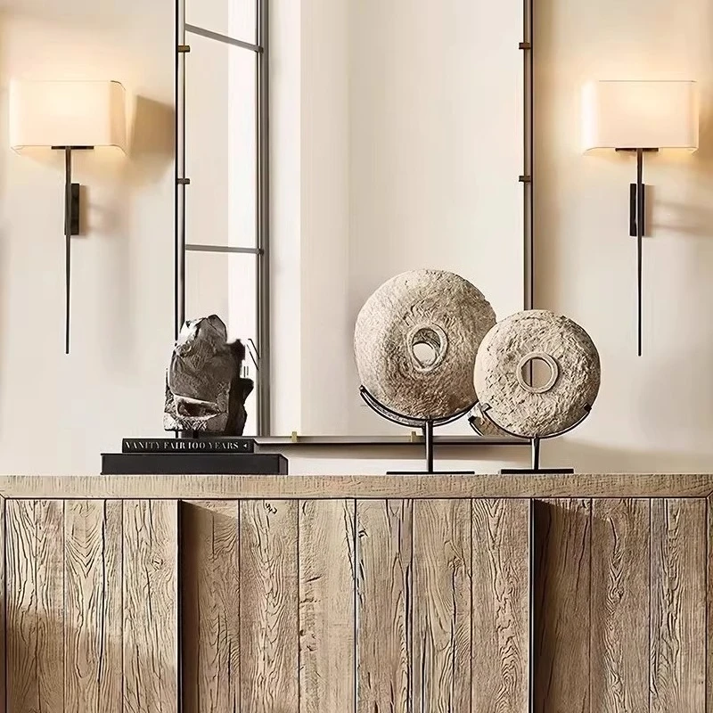 Прикроватная лампа для спальни, американский минималистичный ретро-светильник для отелей, светильник для коридора, настенный светильник для гостиной
Прикроватная лампа для спальни, американский минималистичный ретро-светильник для отелей, светильник для коридора, настенный светильник для гостиной