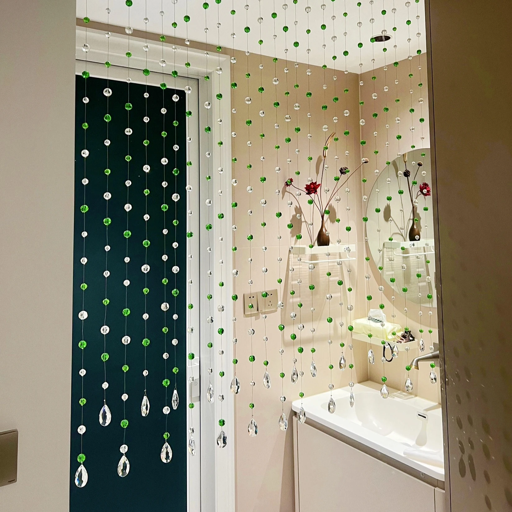 Retro Green Crystal Bead Door Curtain Entrance Living Room Partition Atmosphere Feng Shui Curtain Home Decorative Hanging Cur...
Retro Green Crystal Bead Door Curtain Entrance Living Room Partition Atmosphere Feng Shui Curtain Home Decorative Hanging Cur...