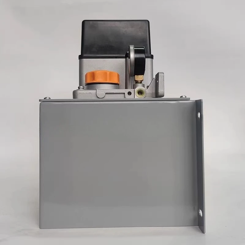 Electric Lubrication Pump Oil Injection Machine LCB47986E LCB48131R-CH
Electric Lubrication Pump Oil Injection Machine LCB47986E LCB48131R-CH