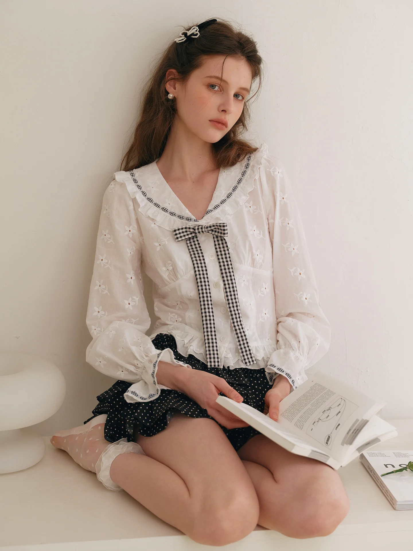 2026 Spring New Style Navy Collar Shirt Pure Cotton Embroidered Bell Sleeve Women's Spring Knot Tie Dye Stripe Top
2026 Spring New Style Navy Collar Shirt Pure Cotton Embroidered Bell Sleeve Women's Spring Knot Tie Dye Stripe Top