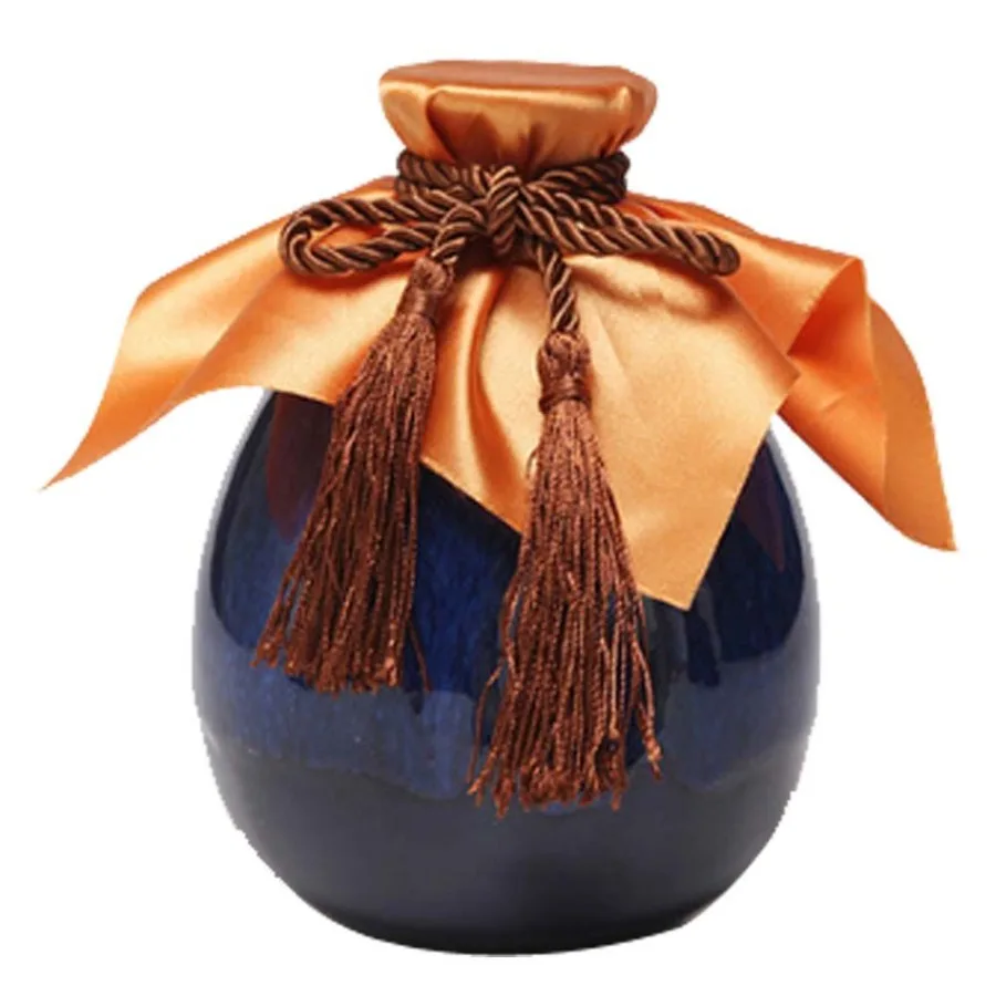 16oz Ceramic Empty Wine Bottle Retro Blue Wine Jar Chinese Small Flagon with Cloth Cover
16oz Ceramic Empty Wine Bottle Retro Blue Wine Jar Chinese Small Flagon with Cloth Cover
