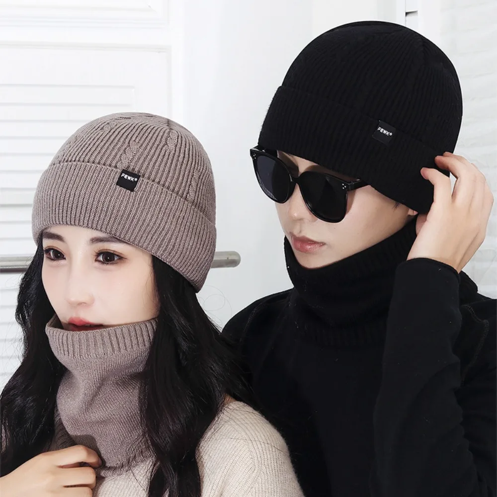 New Knitted Couple Hat Scarf Set Windproof Cold Resistant Cycling Cap Bonnet Cap Outdoor
New Knitted Couple Hat Scarf Set Windproof Cold Resistant Cycling Cap Bonnet Cap Outdoor