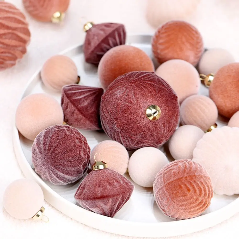 35pcs Flocked Christmas Velvet Ball Pendant Reusable DIY Christmas Hanging Balls Shatterproof Xmas Tree Ornaments
35pcs Flocked Christmas Velvet Ball Pendant Reusable DIY Christmas Hanging Balls Shatterproof Xmas Tree Ornaments