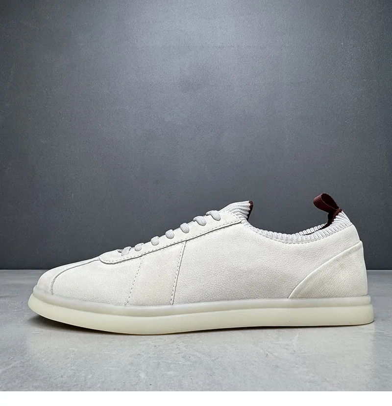 Luxury Fashion Men Loafer Low Top Board Shoes Summer Breathable Soft Soled Slip on Premium Cowhide Training Shoes Male Flats
Luxury Fashion Men Loafer Low Top Board Shoes Summer Breathable Soft Soled Slip on Premium Cowhide Training Shoes Male Flats