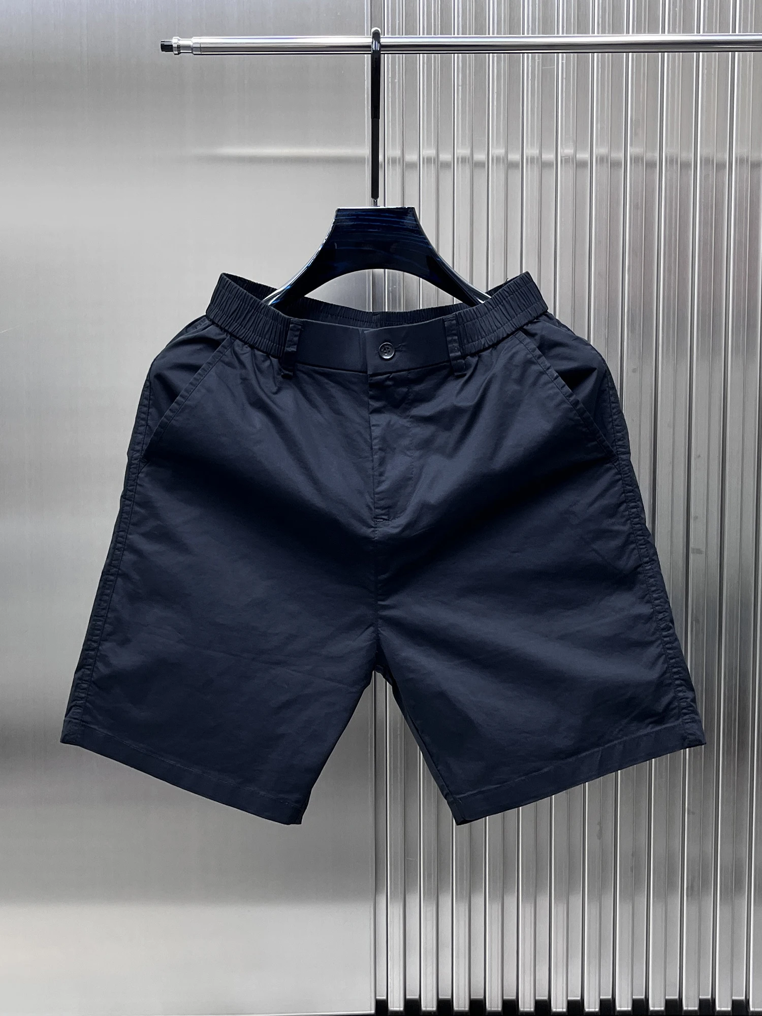 Летние мужские повседневные свободные спортивные шорты 2025 года: быстросохнущие, модные, молодежные, для активного отдыха, средней длины, из тонкого материала
Летние мужские повседневные свободные спортивные шорты 2025 года: быстросохнущие, модные, молодежные, для активного отдыха, средней длины, из тонкого материала