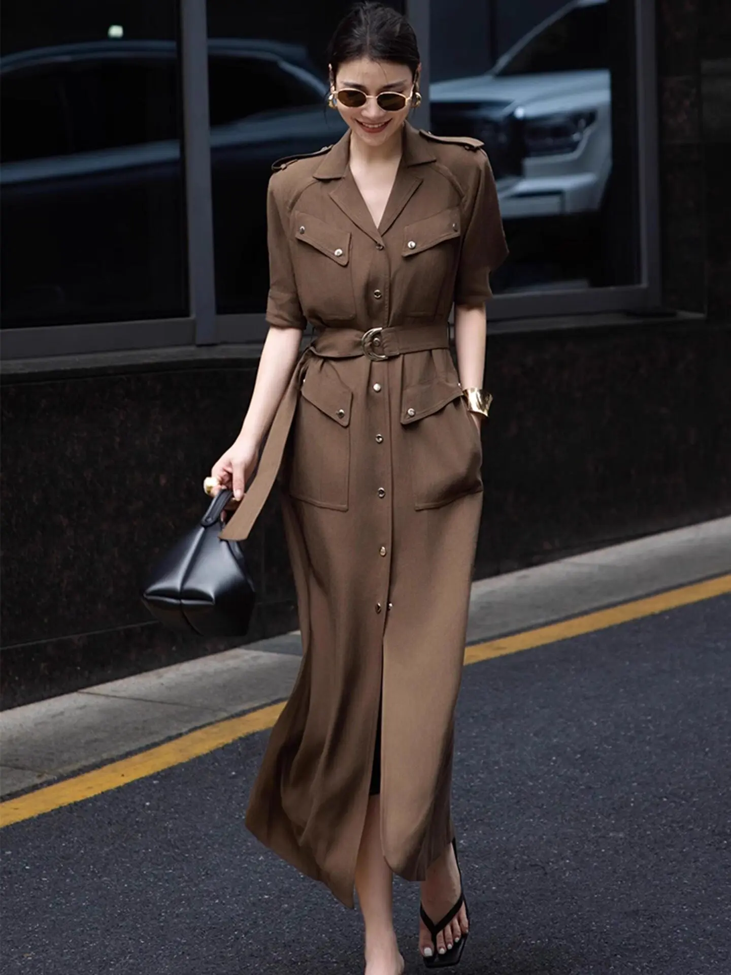 Elegant White Coat Dress High Waist A-Line Skirt Thin Polyester Fiber Short Sleeve Casual Wear Spring Autumn Season
Elegant White Coat Dress High Waist A-Line Skirt Thin Polyester Fiber Short Sleeve Casual Wear Spring Autumn Season