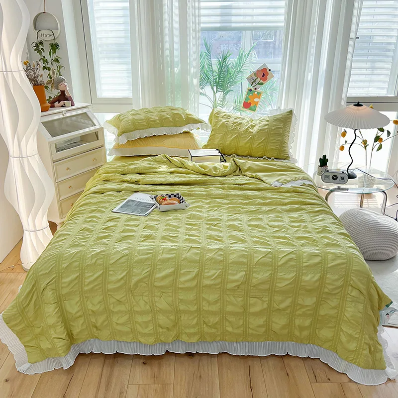 Princess Style Seersucker Summer Quilt Four-Piece Dormitory Chiffon Lace Airable Cover Machine Washable Thin Duvet
Princess Style Seersucker Summer Quilt Four-Piece Dormitory Chiffon Lace Airable Cover Machine Washable Thin Duvet