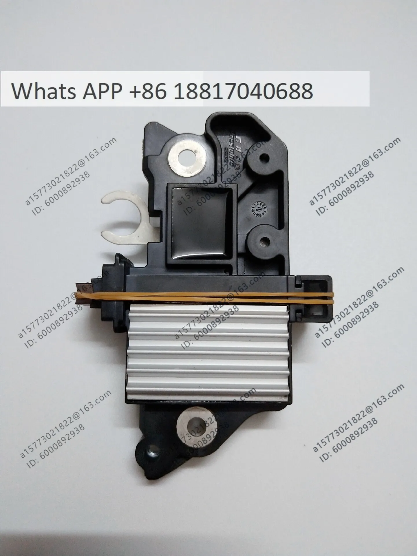 The MF-32 regulator is suitable for AVI147D3002 AVI168S3002
The MF-32 regulator is suitable for AVI147D3002 AVI168S3002