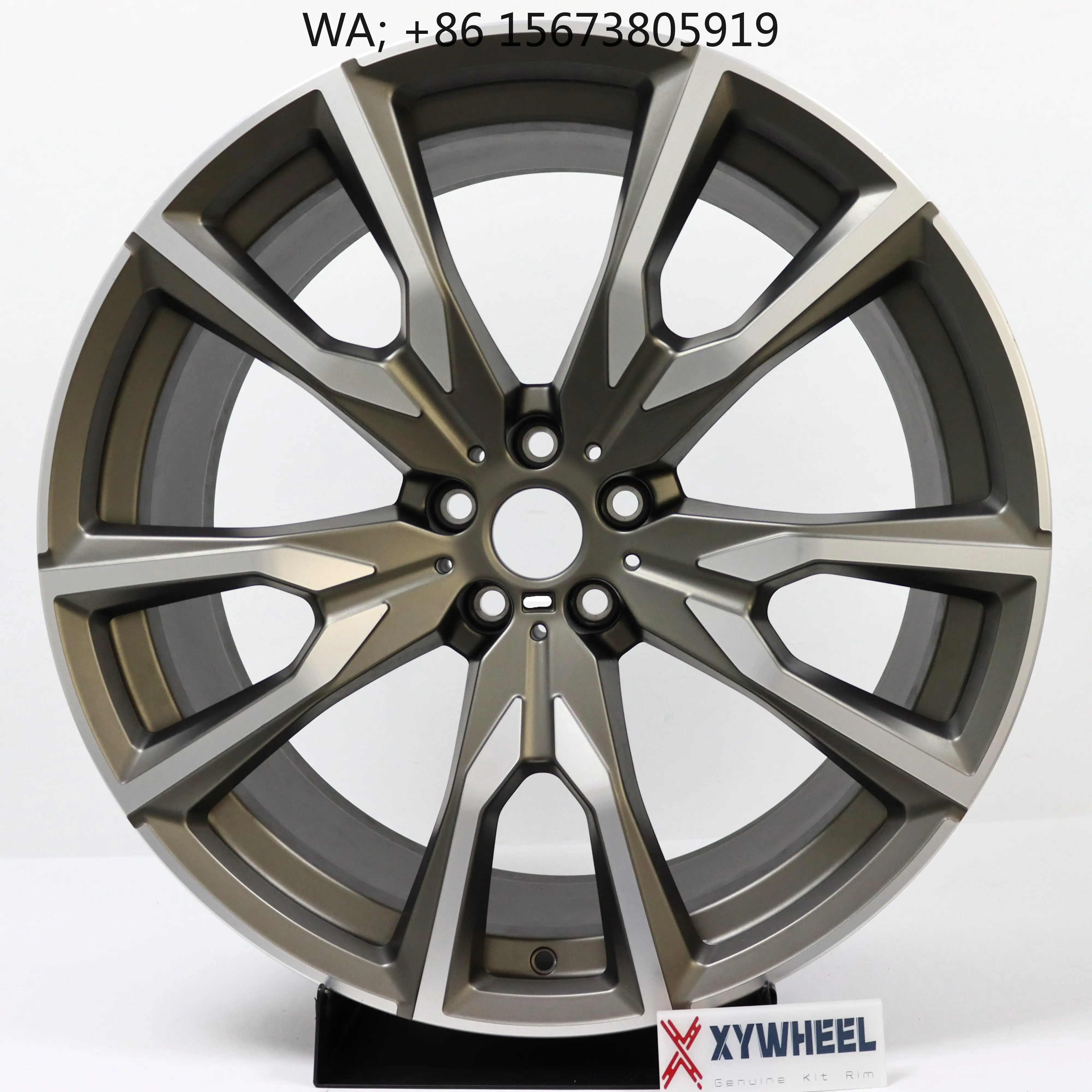 for X7 755M Design 22x9.5J ET32 22x10.5J ET43 8074221 8090108 22 Inch Luxury high-end customization
for X7 755M Design 22x9.5J ET32 22x10.5J ET43 8074221 8090108 22 Inch Luxury high-end customization