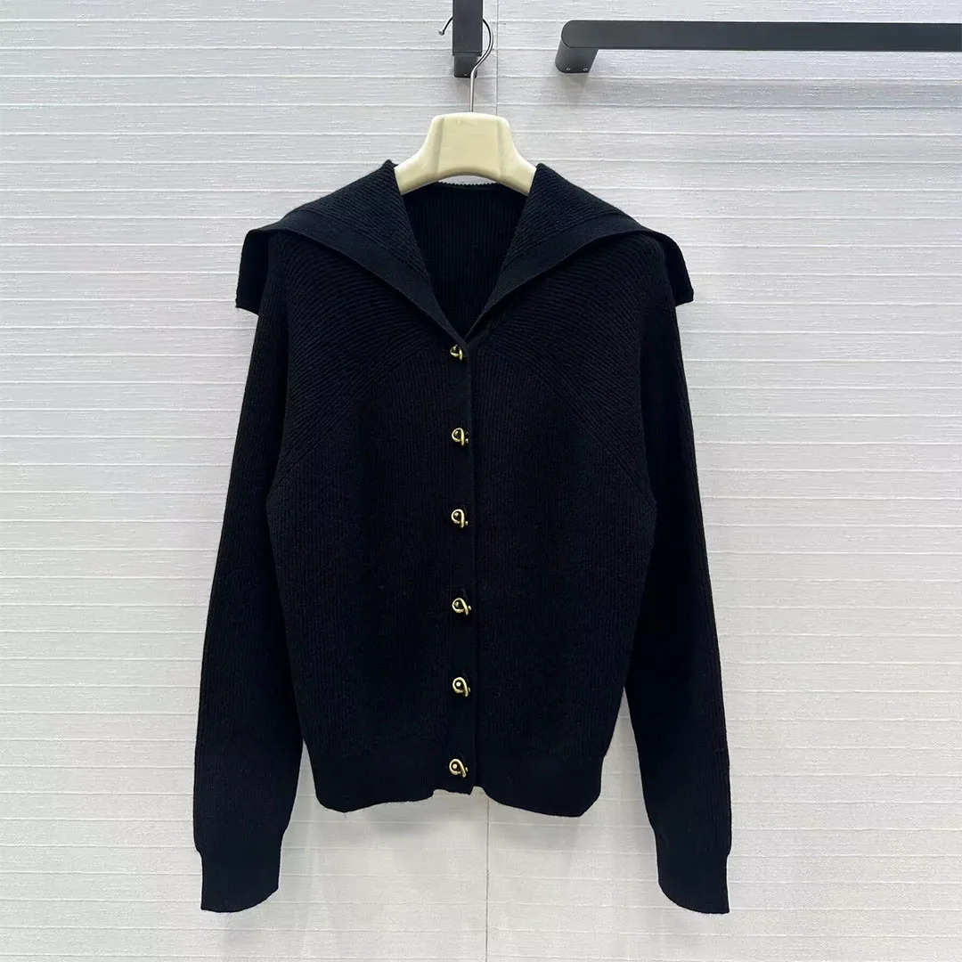2025 New Autumn Preppy Style Salior Color Cashmere Knitted Cardigans Women Metal Buttons Long Sleeve Casual Loose Sweater
2025 New Autumn Preppy Style Salior Color Cashmere Knitted Cardigans Women Metal Buttons Long Sleeve Casual Loose Sweater