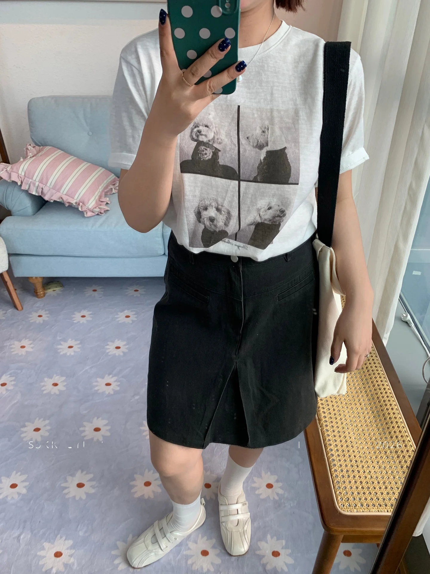 Korean Style High Waist A-Line Skirt Casual Denim Split for Women Spring Summer Cotton Blend Skirt Zipper Closure
Korean Style High Waist A-Line Skirt Casual Denim Split for Women Spring Summer Cotton Blend Skirt Zipper Closure