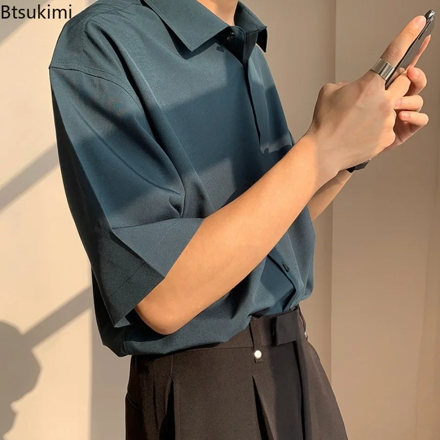 Elegant Men's Shirts Summer Ice Silk Short Sleeve Casual Shirts High Grade Solid All-match Blouses INS Korean Style Men Clothing
Elegant Men's Shirts Summer Ice Silk Short Sleeve Casual Shirts High Grade Solid All-match Blouses INS Korean Style Men Clothing