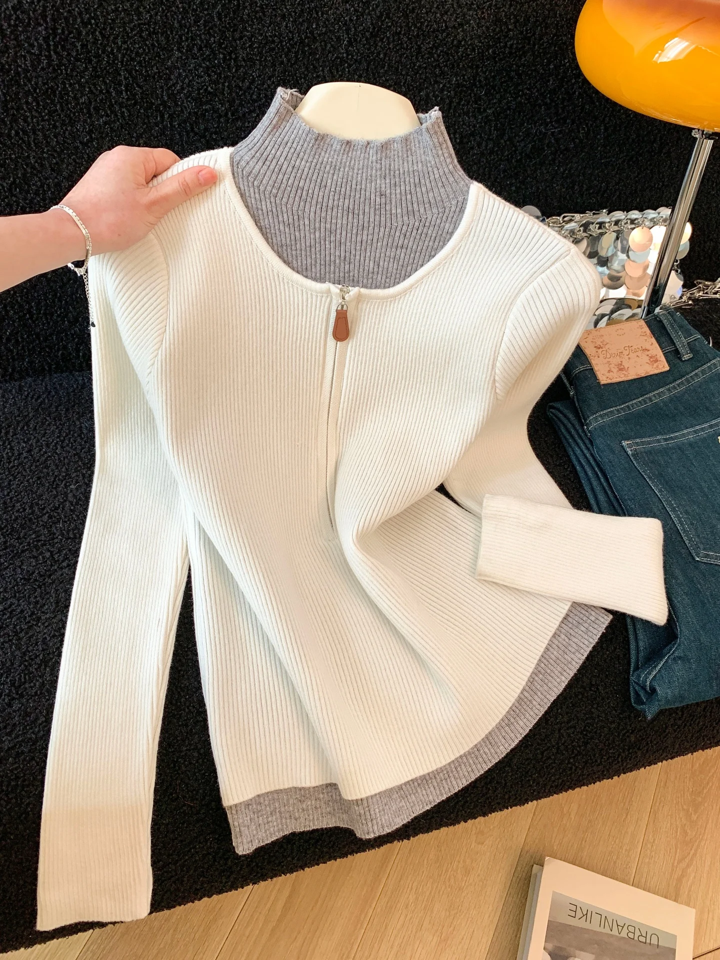 Faionable f Zipper Fake Two-Piece Knitwear High Ne Slim Fit Women's Winter Clothing Commute Sle Korean Version
Faionable f Zipper Fake Two-Piece Knitwear High Ne Slim Fit Women's Winter Clothing Commute Sle Korean Version
